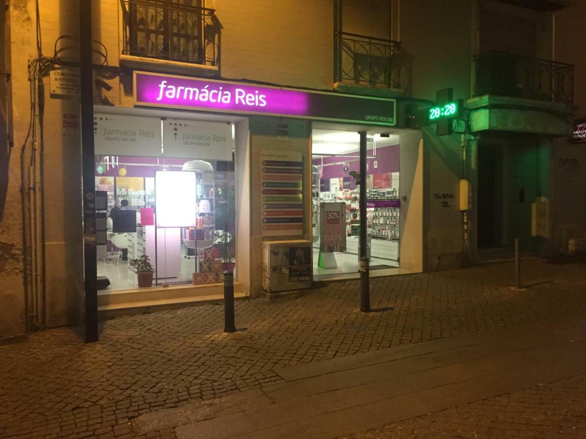 Apartamento Tejo Cacilhas Екстер'єр фото