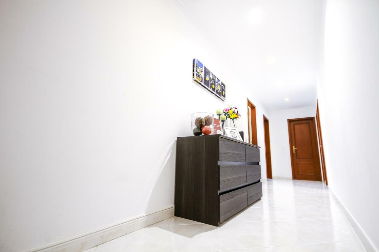 Apartamento Tejo Cacilhas Екстер'єр фото
