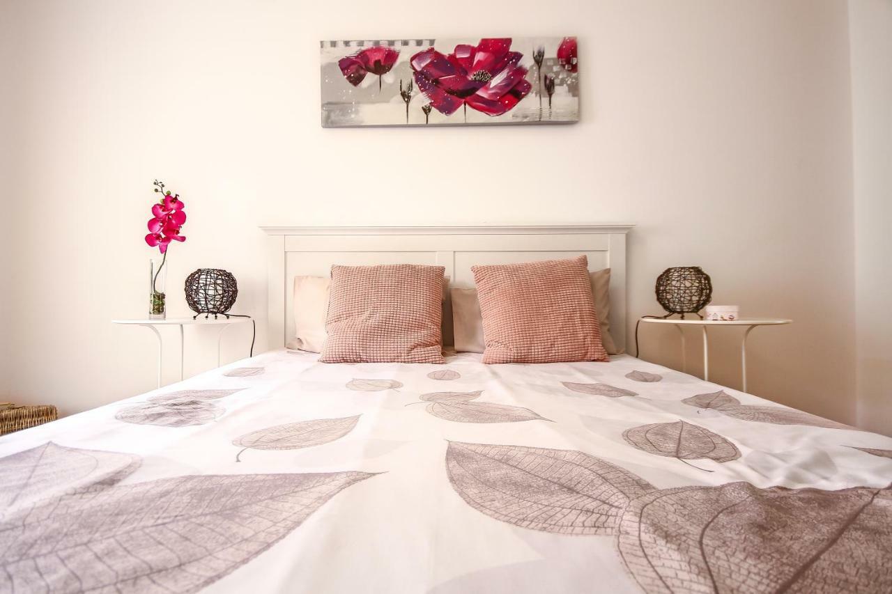 Apartamento Tejo Cacilhas Екстер'єр фото