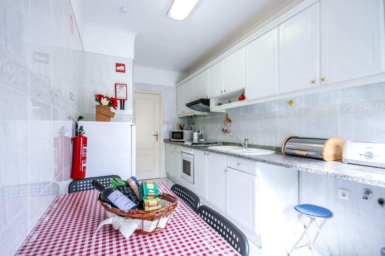 Apartamento Tejo Cacilhas Екстер'єр фото