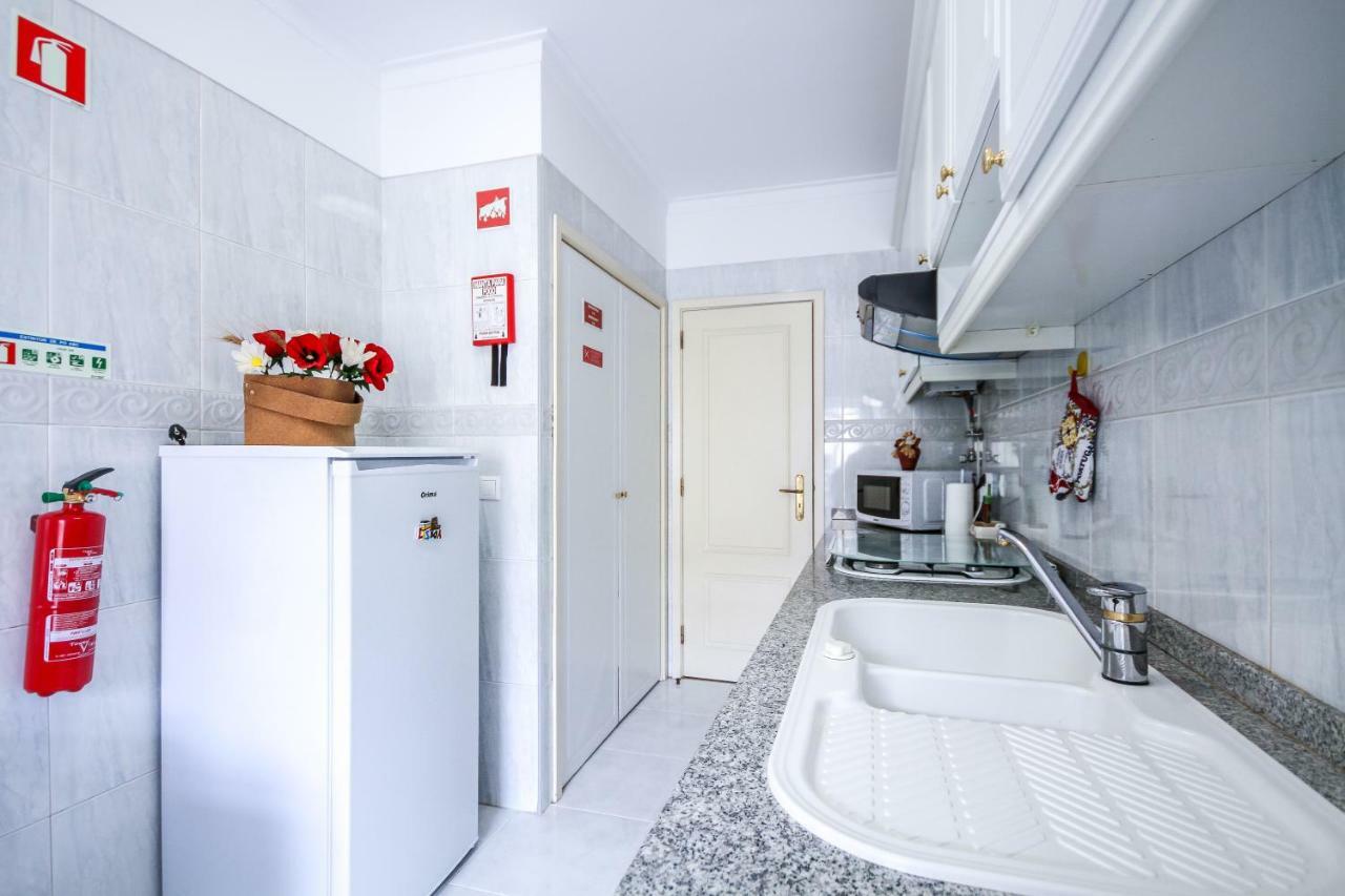Apartamento Tejo Cacilhas Екстер'єр фото